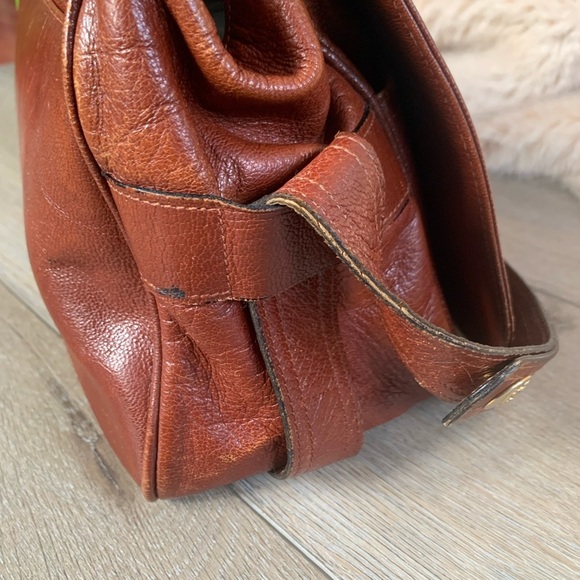 HP🌟Rare Vintage Celine saddle bag - Picture 10 of 16